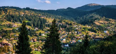 Dağların güzel manzarası