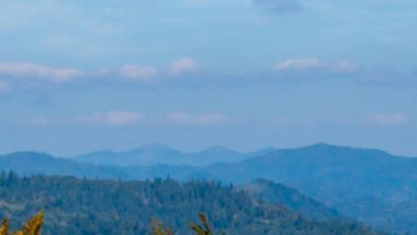 Dağların güzel manzarası