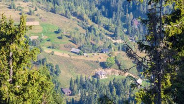 Dağların güzel manzarası