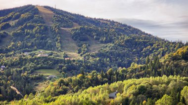 Dağların güzel manzarası