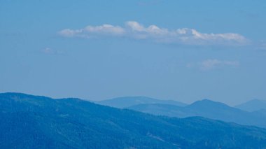 Dağların güzel manzarası