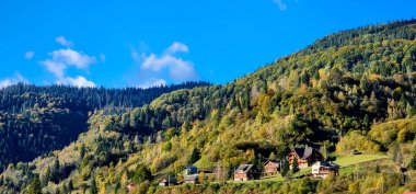 Eski dağların manzarası