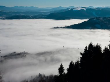 Dağların güzel manzarası