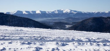 Dağların güzel manzarası