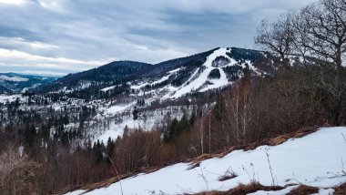 Dağların güzel manzarası