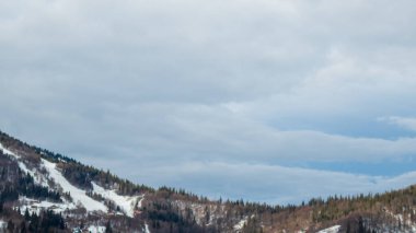 Dağların güzel manzarası