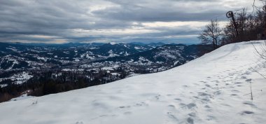 Dağların güzel manzarası