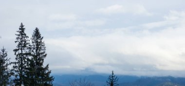 Dağların güzel manzarası