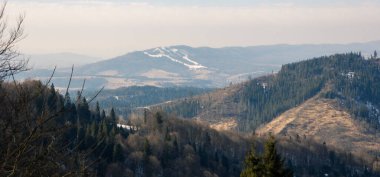Dağların güzel manzarası