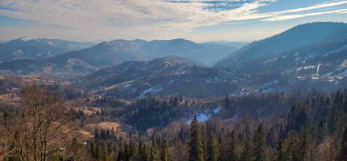 Dağların güzel manzarası