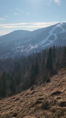 Dağların güzel manzarası