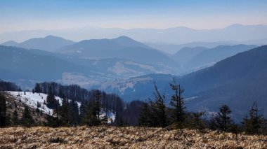 Tatry dağlarının güzel kış manzarası, zakopane