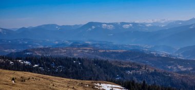 Dağların güzel manzarası