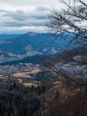 Zentzka köyündeki dağdan manzara