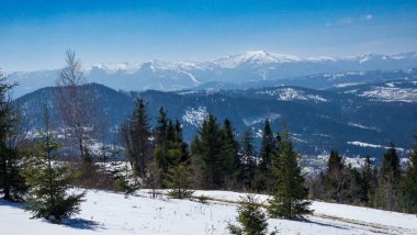 Dağların güzel manzarası