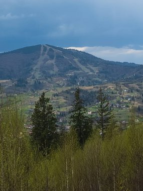 Karpat Dağları 'nın güzel manzarası, Romanya