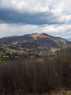 Dağların güzel manzarası