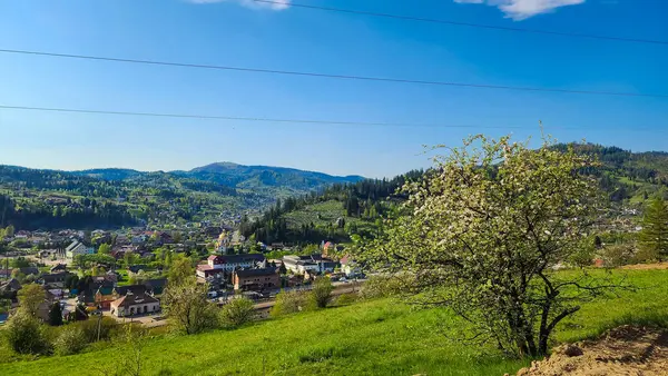 Dağların güzel manzarası