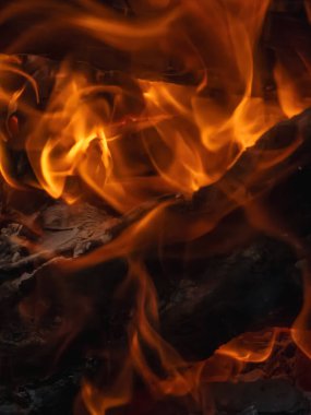 Ateş, ateş, ateş...