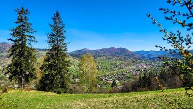 Dağların güzel manzarası