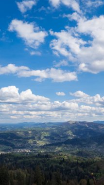 Dağların güzel manzarası