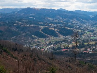 Dağların güzel manzarası
