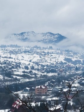Dağların güzel manzarası
