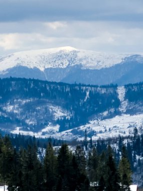 Dağlardan şehre görüntülemek