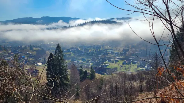Dağların güzel manzarası