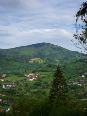 Cézu köyünün tepesinden manzara