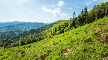 Yaz mevsiminde sıradağlar