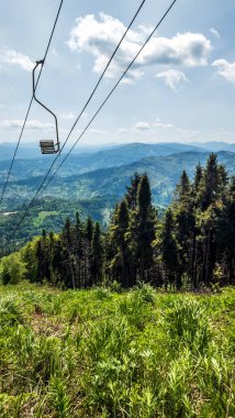 Dağın tepesinden en tepeye, Karpatlar, Ukraynalılar.