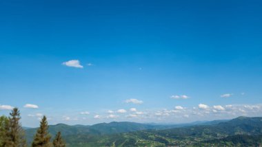 Dağların güzel manzarası