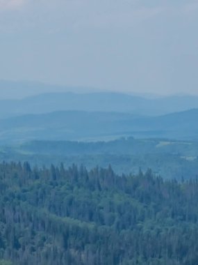 Dağların güzel manzarası