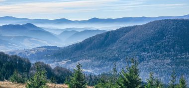 Dağların güzel manzarası