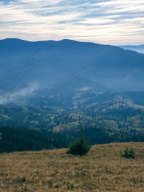 Karpatlar sonbaharda.