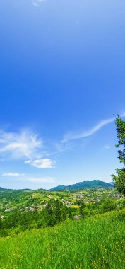 Dağlı güzel bir manzara.