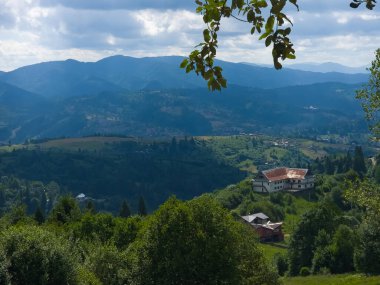 Dağların güzel manzarası