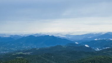 Dağların manzarası
