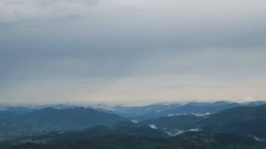 Dağların güzel manzarası