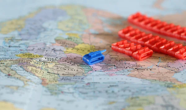 Ukrayna ve Rusya arasındaki askeri çatışma. Avrupa haritası. Jeopolitik kavram