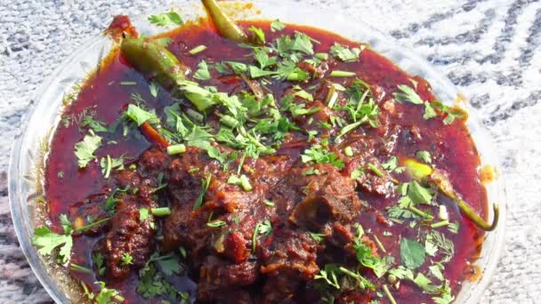 Shot Achari Ghost Tandoori Roti Serving Plate Some Chilies Onions — Stockvideo
