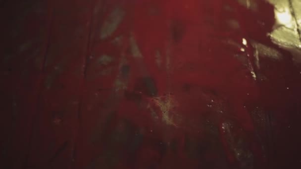 Вид Зверху Папери Передача Смерті Лежить Землі Кров Ньому Розміщенням — стокове відео