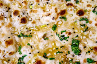 Yüksek kaliteli yemek fotoğraflarında canlı renkler ve cazip kompozisyonu sergileniyor. Taze malzemeler ve dokular, doğal ışık ve yaratıcı açılarla geliştirilerek, tabakları karşı konulamaz hale getiriyor..                               