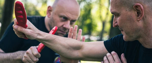 Cuchillo Cuchillo Combate Entrenamiento Combate Método Entrenamiento Sumbrada Arma Plástico — Foto de Stock