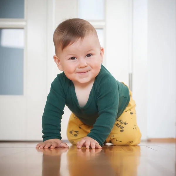 Portrait Cute Happy Smiling Baby Boy Crawls Home Floor Looking — Stock Photo, Image