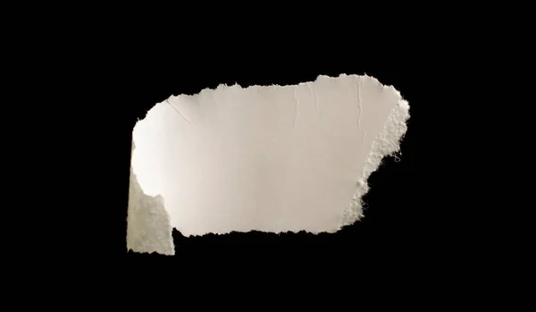 Siyah Izole Bir Arkaplan Üzerine Beyaz Bir Kağıt Parçası — Stok fotoğraf