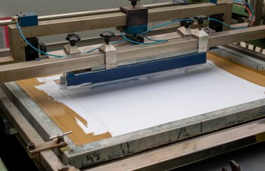 ekran yazdırma, otomatik ekran yazdırma makinesi