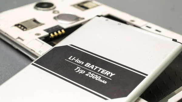 Litiumjoncell Platt Batteri Från Telefonen Stockbild