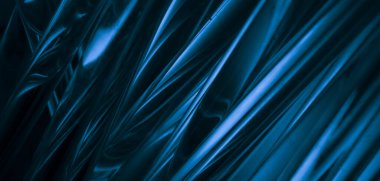 Karanlıkta parlayan optik fiber